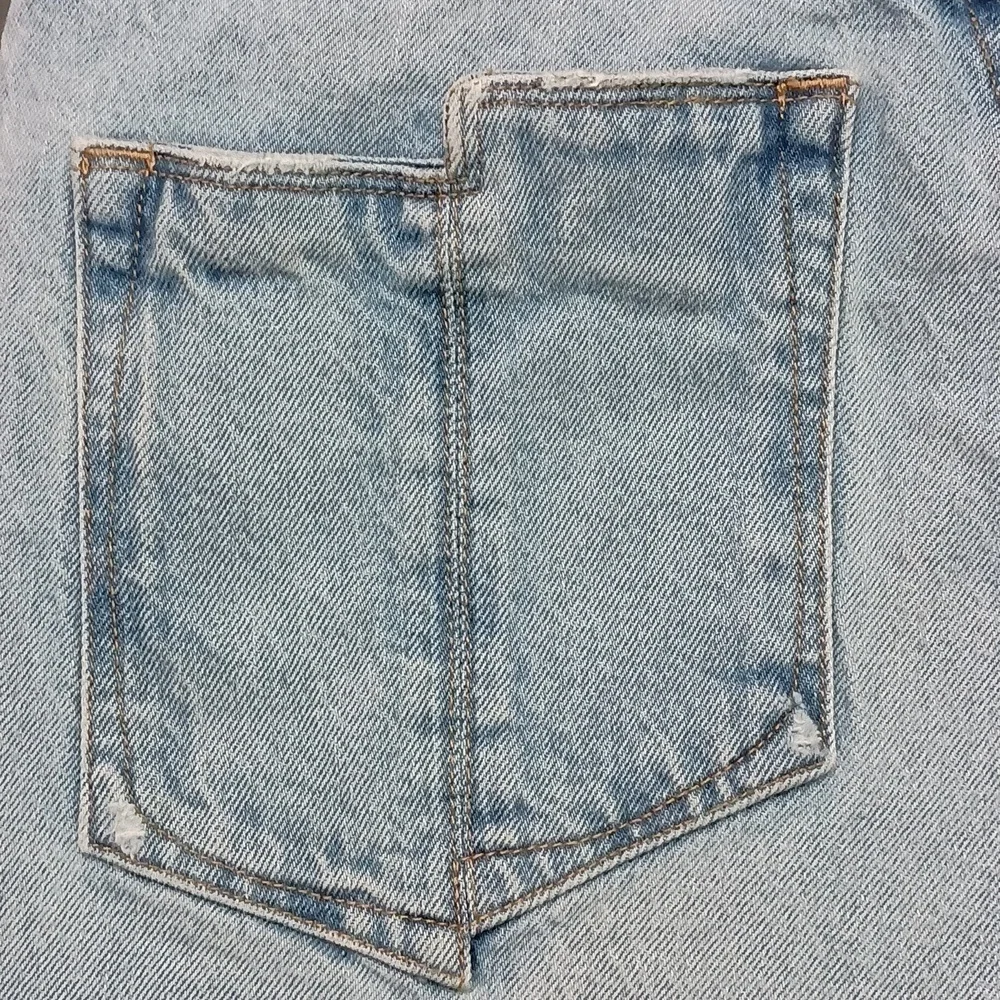 Good American Indigo Good 90's High Waist Denim Distressed Shorts